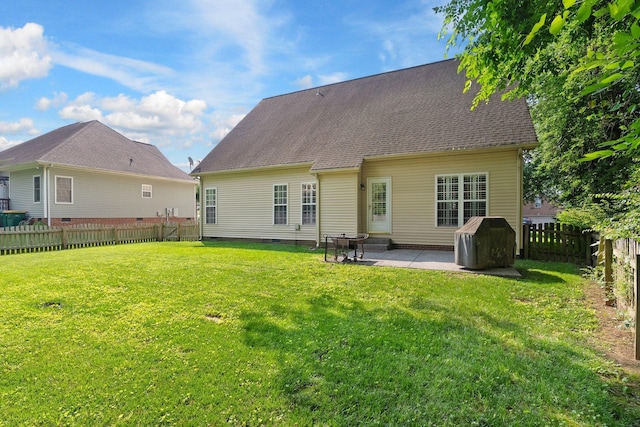 1513 Bunbury Dr, Thompsons Station, TN 37179 - back of property with a patio area