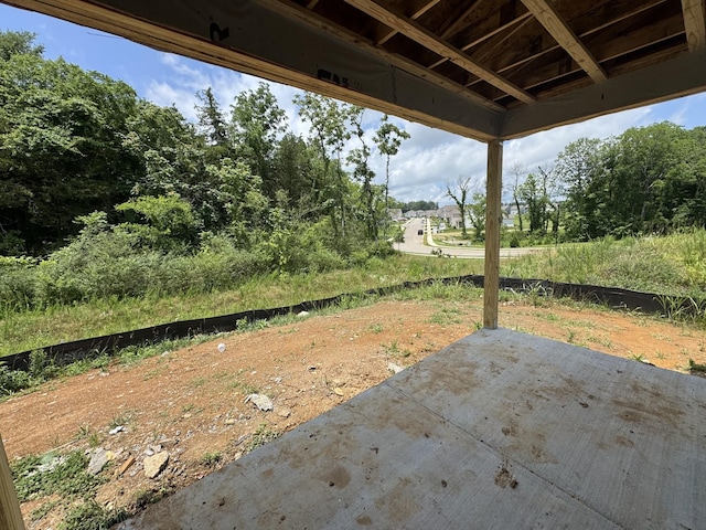 2456 Williams Ridge Dr, Columbia, TN 38401 - view of yard featuring a patio area