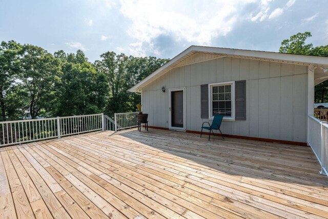 711 Hurricane Hill Dr, Waynesboro, TN 38485 - view of deck