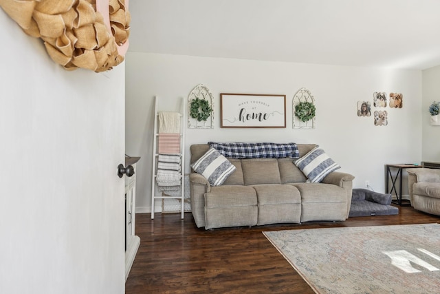 214 Glenn Ave, Gallatin, TN 37066 - living room with dark wood finished floors