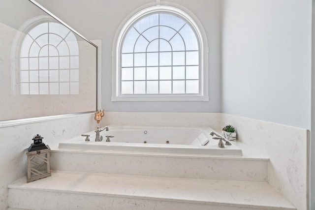 842 Shun Pike, Cottontown, TN 37048 - full bathroom featuring a tub with jets