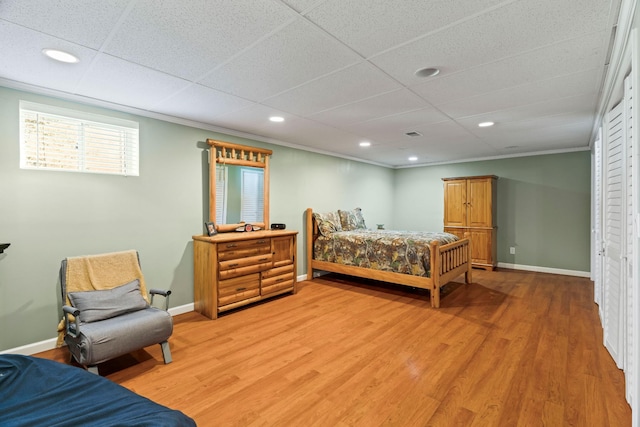 842 Shun Pike, Cottontown, TN 37048 - bedroom with light wood-type flooring, baseboards, a drop ceiling, recessed lighting, and crown molding