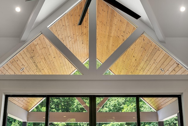 407 Hogans Branch Rd, Goodlettsville, TN 37072 - detailed view of beamed ceiling