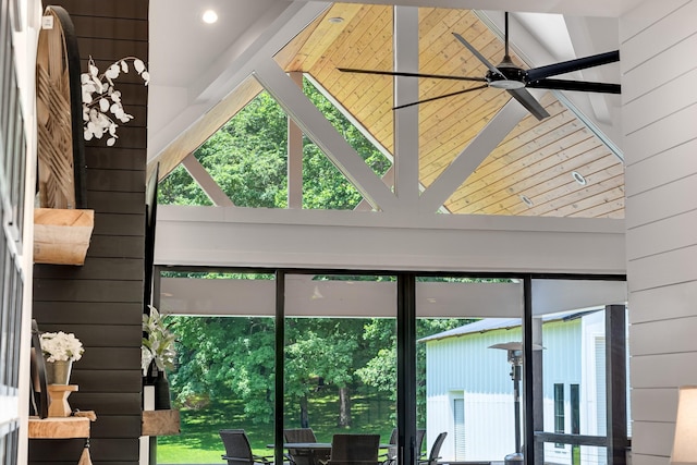 407 Hogans Branch Rd, Goodlettsville, TN 37072 - detailed view of wooden walls and ceiling fan