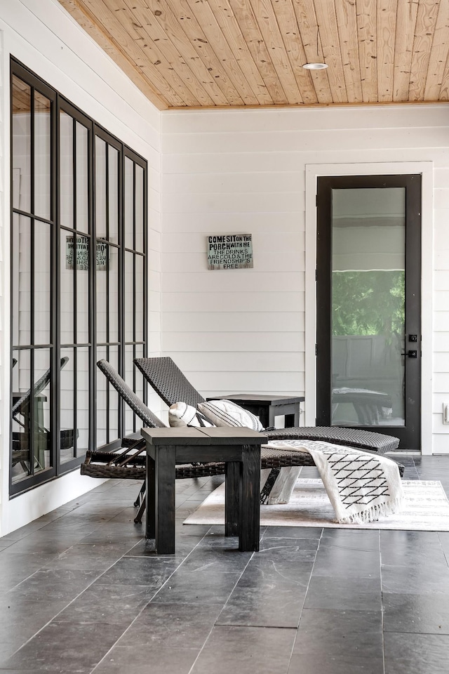 407 Hogans Branch Rd, Goodlettsville, TN 37072 - view of patio / terrace