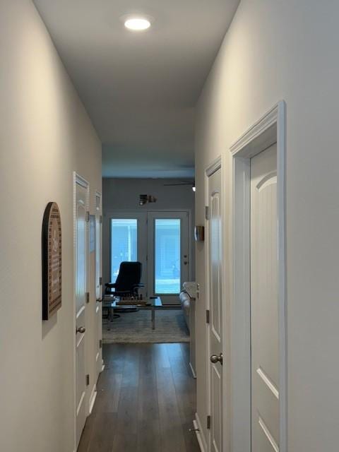 1217 Mason Dl, Columbia, TN 38401 - hallway featuring dark wood-style floors and an office area