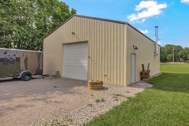 4717 Lunns Store Rd, Chapel Hill, TN 37034 - detached garage with driveway