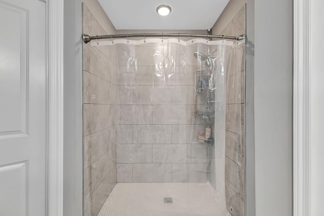4717 Lunns Store Rd, Chapel Hill, TN 37034 - full bath featuring a tile shower