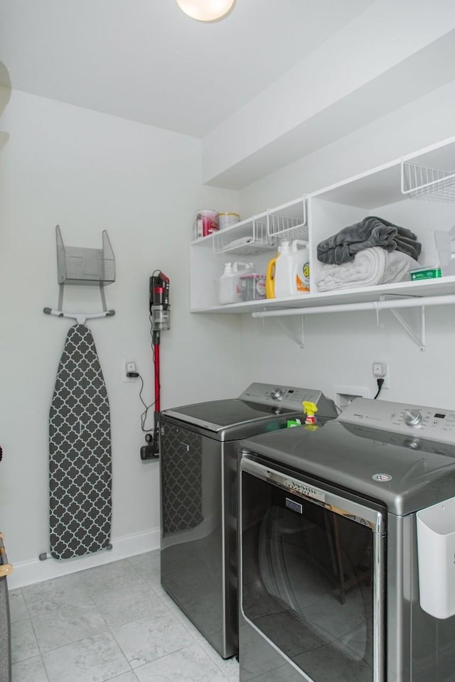 213 Rosemary Way, Mount Juliet, TN 37122 - laundry room with washer and dryer and baseboards