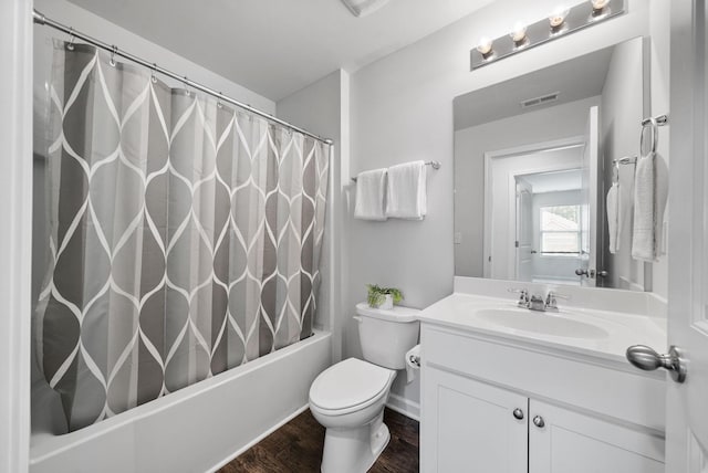 148 Victory Cir, Ashland City, TN 37015 - full bath featuring vanity, shower / tub combo, wood finished floors, and toilet
