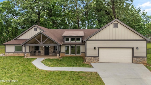 354 Fairway Dr, Dandridge, TN 37725 - photo 1