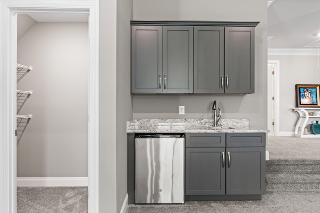 290 Academy Rd, Lebanon, TN 37087 - indoor wet bar with dishwasher, carpet floors, baseboards, and ornamental molding