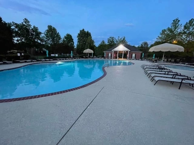 1110 Colonel Reuben Searcy Ct, Murfreesboro, TN 37129 - community pool featuring a patio area