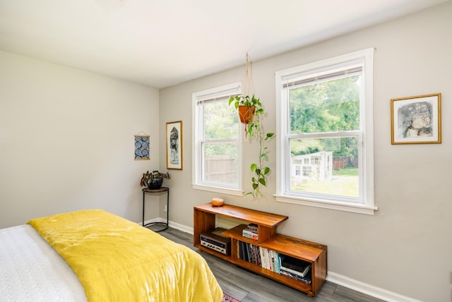 102 Lyle Ln, Nashville, TN 37210 - bedroom featuring baseboards and wood finished floors