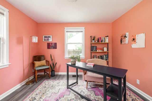102 Lyle Ln, Nashville, TN 37210 - office space with wood finished floors and baseboards