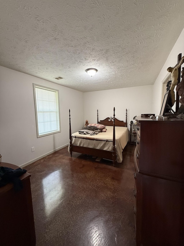 285 Shrum Ln, Lafayette, TN 37083 - bedroom featuring baseboards and a textured ceiling
