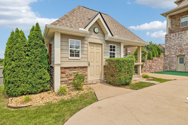226 Hidden Harbour Dr, Mount Juliet, TN 37122 - view of front of home featuring stone siding and roof with shingles