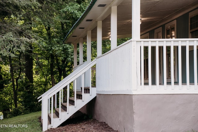 1799 Baker Hwy, Huntsville, TN 37756 - view of stairs