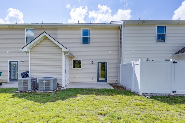 1081 Wells Way, Spring Hill, TN 37174 - rear view of property with central AC and a patio