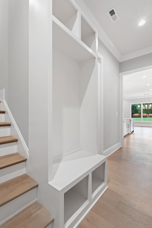 724 Bradshaw Rd, Lebanon, TN 37087 - mudroom featuring wood finished floors, recessed lighting, and baseboards