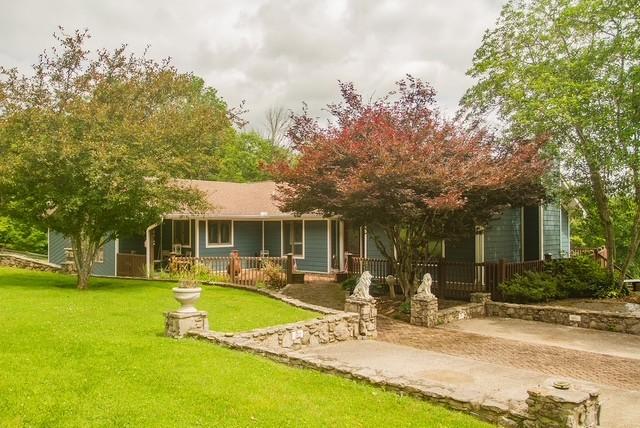 692 Tanglewood Dr, Woodbury, TN 37190 - photo 1