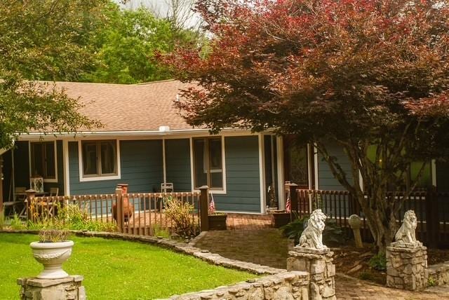 692 Tanglewood Dr, Woodbury, TN 37190 - photo 2