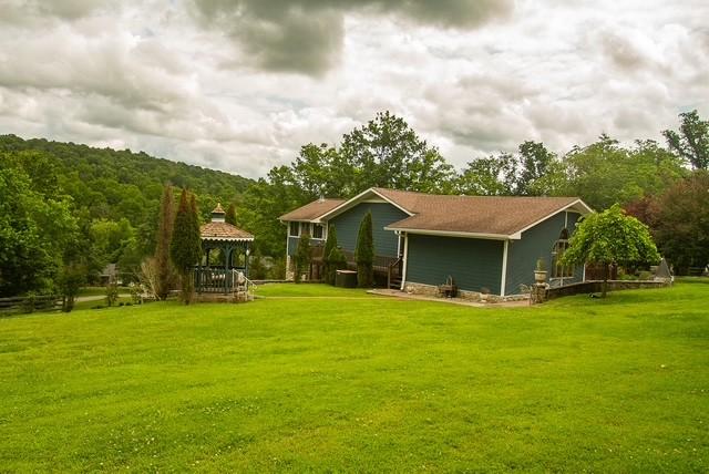 692 Tanglewood Dr, Woodbury, TN 37190 - photo 14