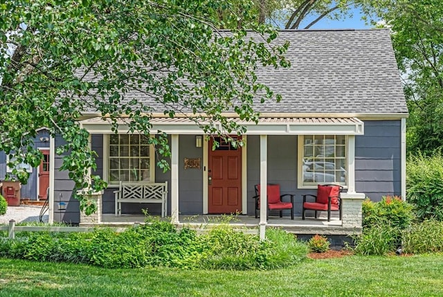 256 Tanksley Ave, Nashville, TN 37211 - view of front of property featuring a porch and a shingled roof