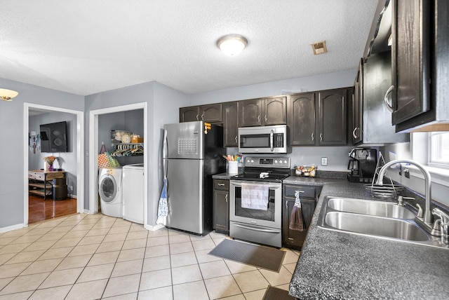 1033 Waterford Cir, Clarksville, TN 37040 - photo 12