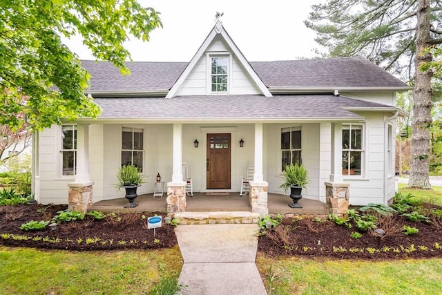 12 Moffat St, Monteagle, TN 37356 - view of front of property with a porch and roof with shingles