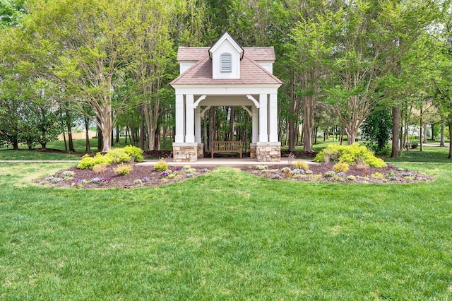 8825 Caswick Ct, Nolensville, TN 37135 - surrounding community featuring a lawn and a gazebo