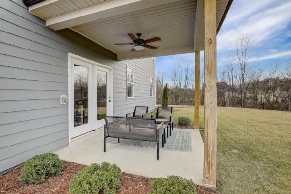 280 Subban Ct, Lebanon, TN 37087 - view of patio with a ceiling fan
