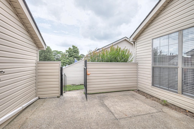 302 Laurel Hill Dr, Old Hickory, TN 37138 - view of patio featuring a gate
