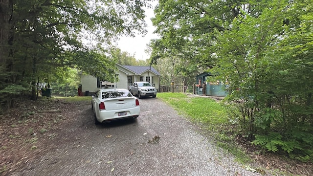 9964 Coles Ferry Pike, Lebanon, TN 37087 - view of front of house featuring driveway