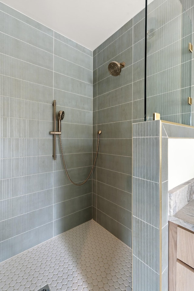 1701 Portland Ave Unit E, Nashville, TN 37212 - full bath with tiled shower