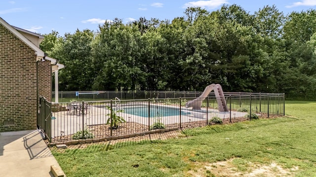 167 Lancaster St, Hillsboro, TN 37342 - view of swimming pool featuring a water slide and a patio