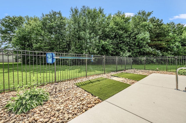 167 Lancaster St, Hillsboro, TN 37342 - view of yard featuring a patio area