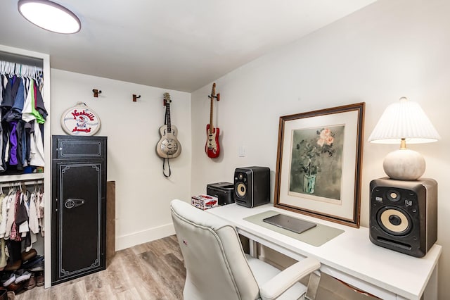 349 Dawn Dr, Cedar Hill, TN 37032 - office with light wood finished floors and baseboards
