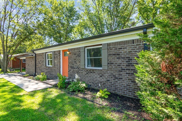 349 Dawn Dr, Cedar Hill, TN 37032 - photo 4