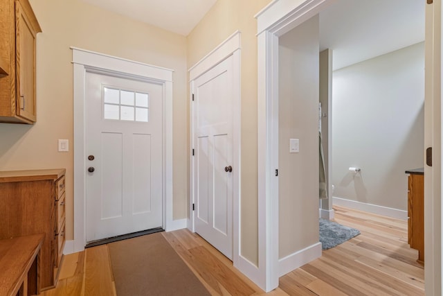 2825 Oregon Rd, Milton, TN 37118 - foyer entrance with light wood-type flooring and baseboards