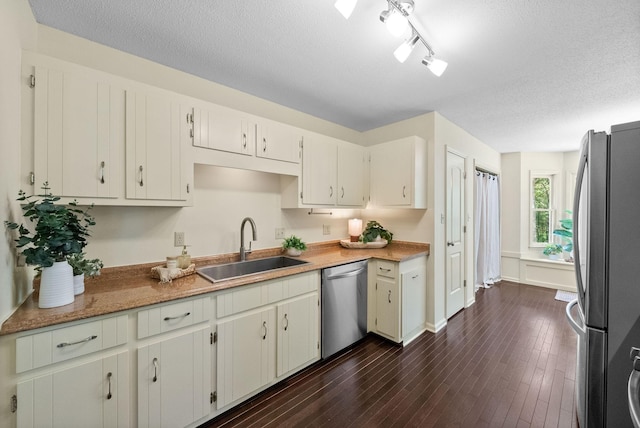 810 Burton Trl, Adams, TN 37010 - photo 8