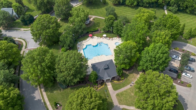 3164 Winberry Dr, Franklin, TN 37064 - aerial view of property and surrounding area featuring a pool