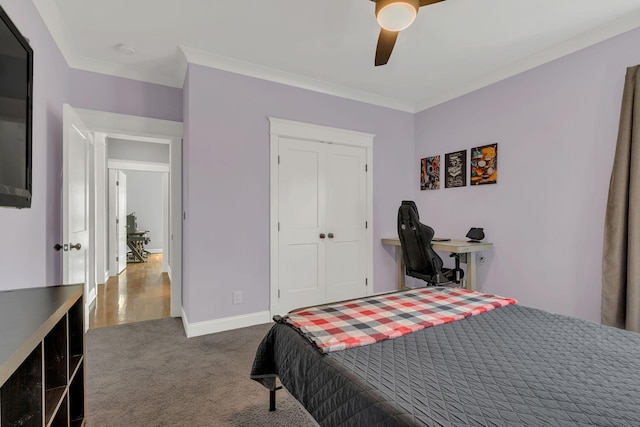 2732 Cherrydale Dr, Lebanon, TN 37087 - bedroom featuring crown molding, carpet floors, a ceiling fan, an office area, and baseboards