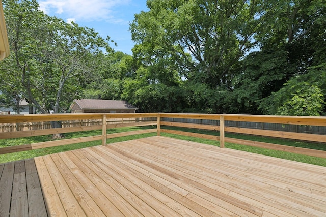 2118 Winthorne Ln, Murfreesboro, TN 37129 - wooden deck featuring a fenced backyard