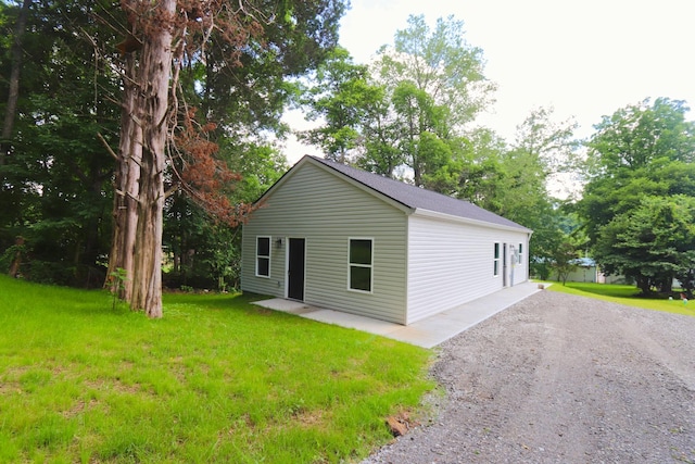 206 Sunset Dr, Red Boiling Springs, TN 37150 - view of front of house featuring a front yard