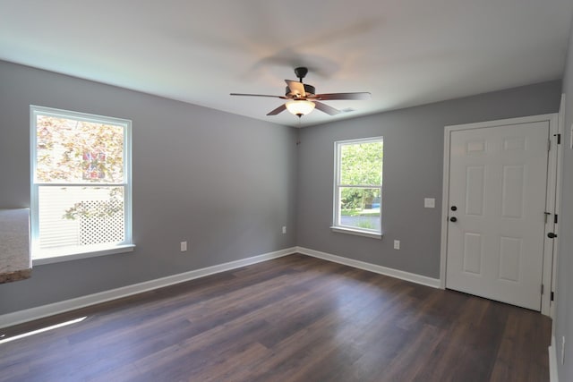 174 Dale St, Red Boiling Springs, TN 37150 - unfurnished room featuring ceiling fan and dark wood-style flooring