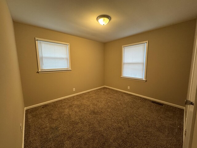 513 Adams Ct, Clarksville, TN 37040 - carpeted spare room featuring plenty of natural light and baseboards
