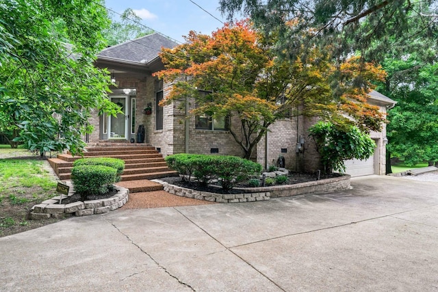 5544 S New Hope Rd, Hermitage, TN 37076 - obstructed view of property featuring driveway and roof with shingles