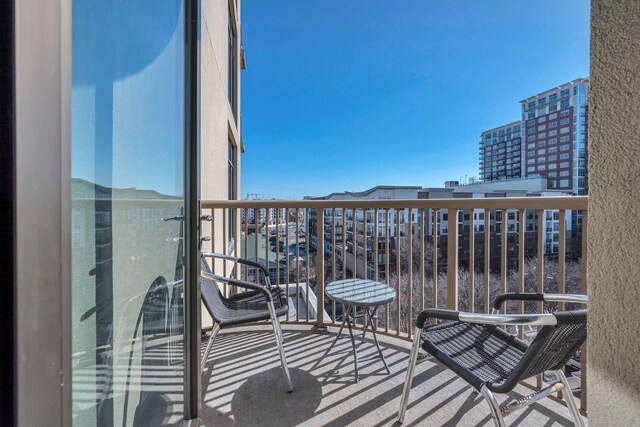 1510 Demonbreun St Unit 810, Nashville, TN 37203 - view of balcony