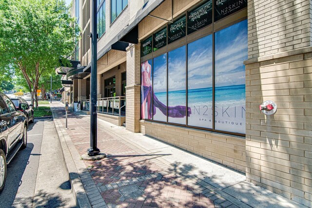 1510 Demonbreun St Unit 810, Nashville, TN 37203 - view of patio / terrace featuring a water view